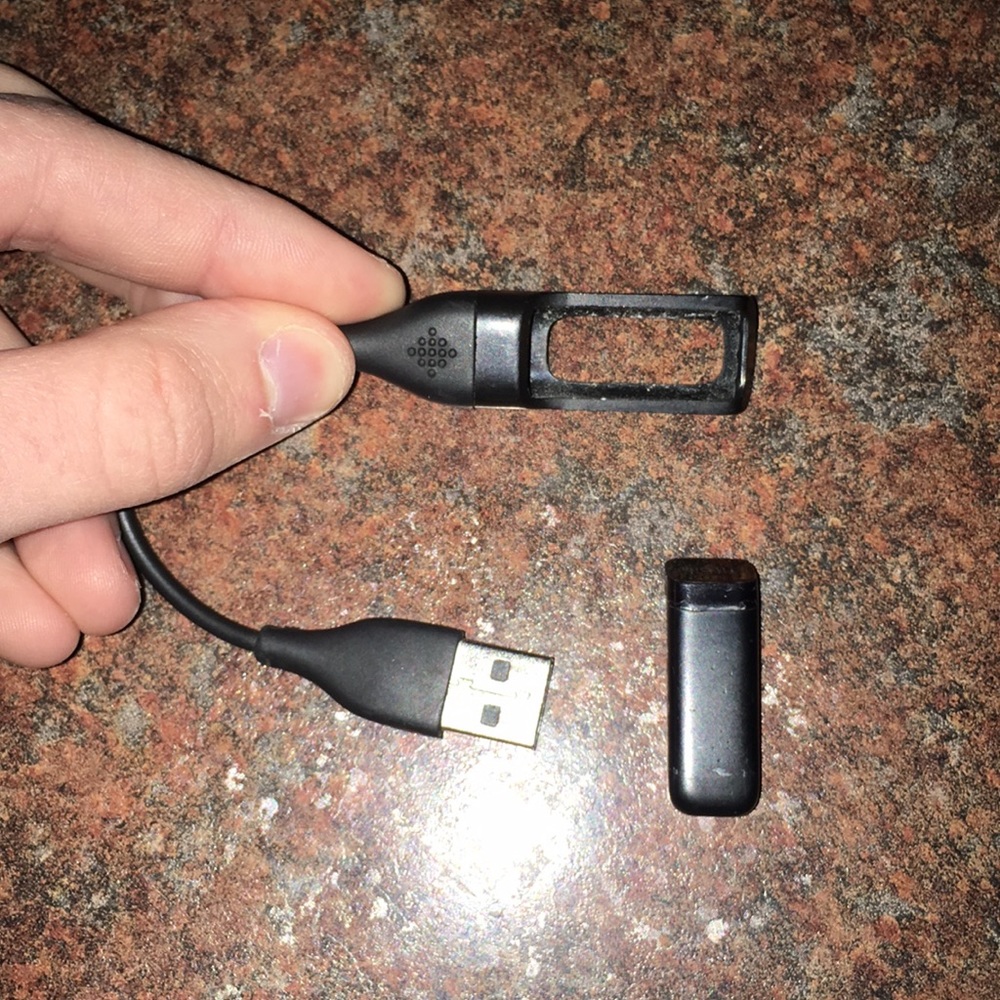 Mini Fitbit!🏃🏼‍♀️ Make an offer!💕